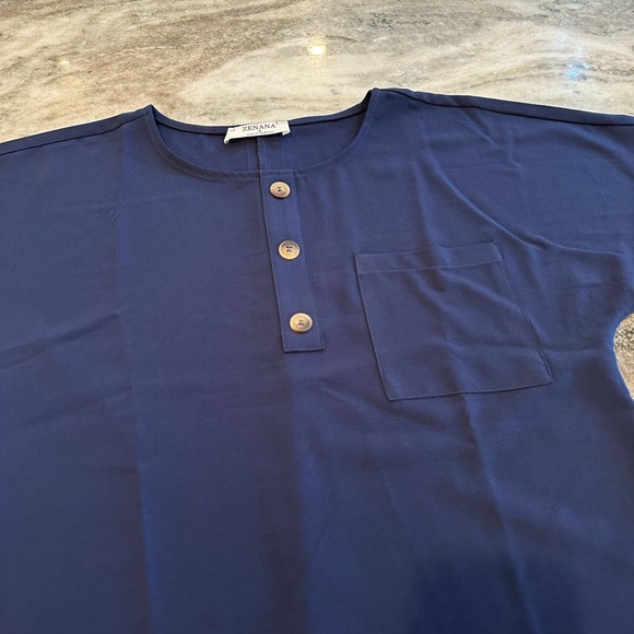 NWOT Navy blue blouse - Picture 2 of 5